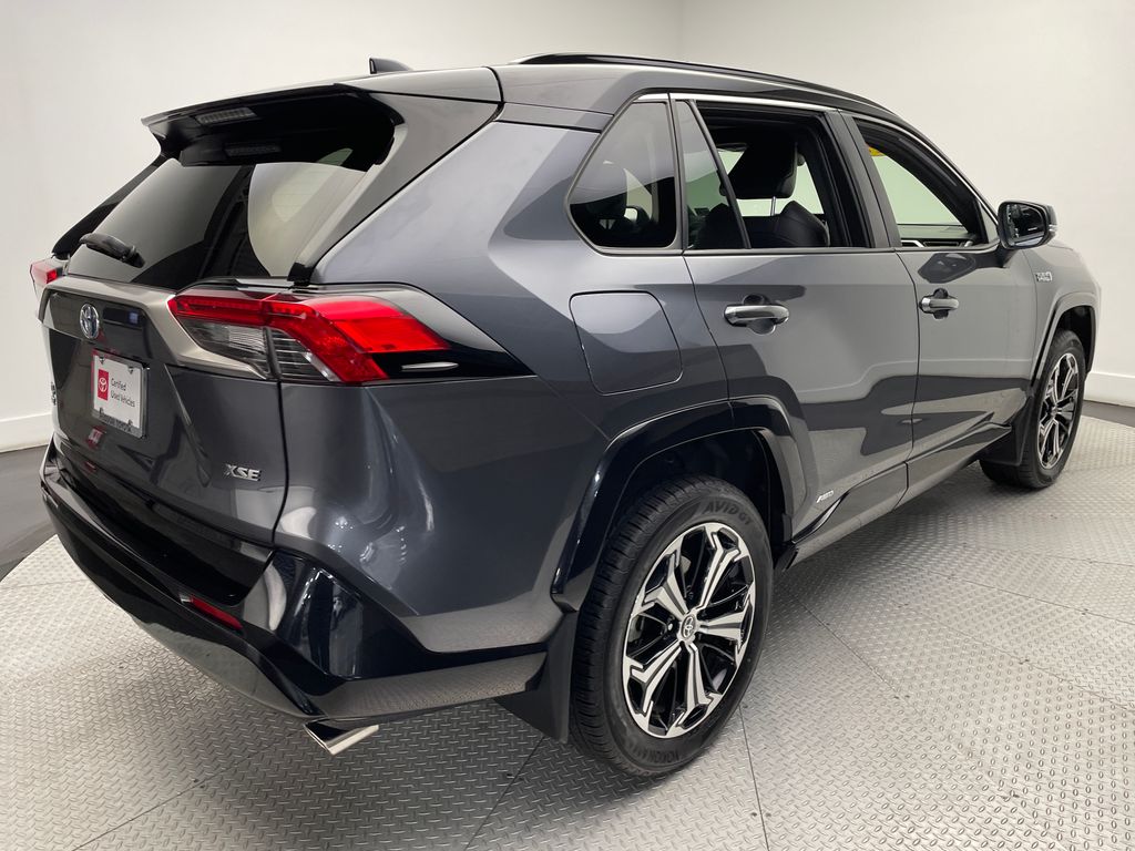 2022 Toyota RAV4 Prime XSE 5