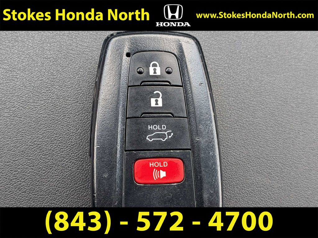Used 2023 Toyota Highlander SUV