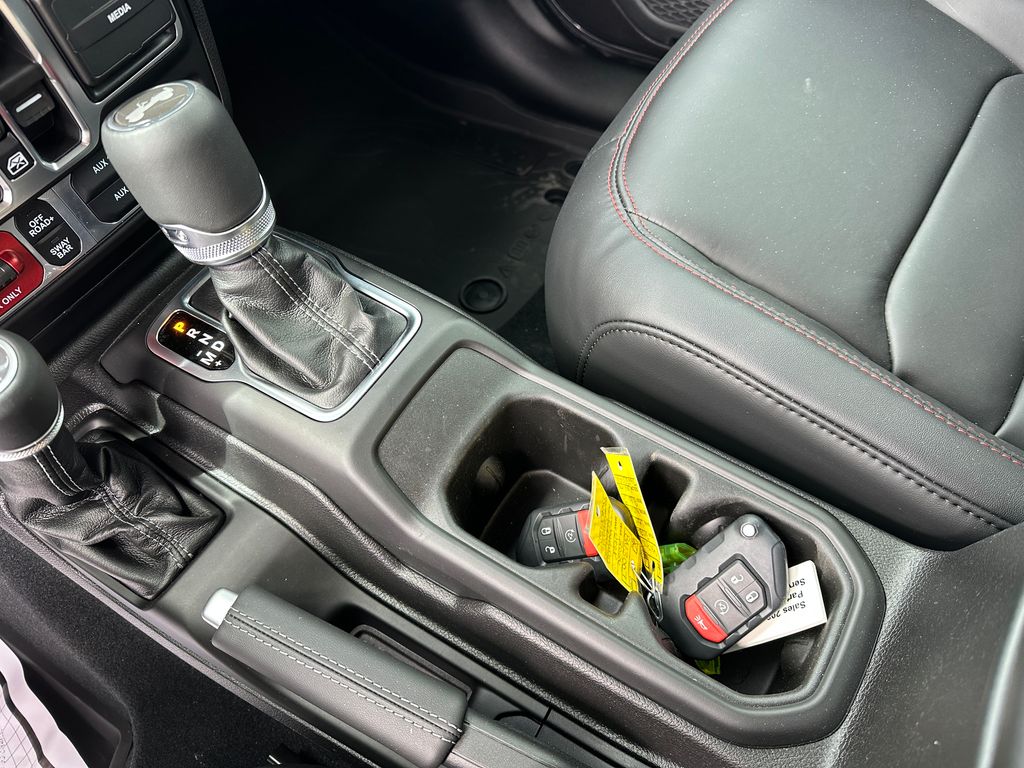 New 2026 Jeep Wrangler SUV