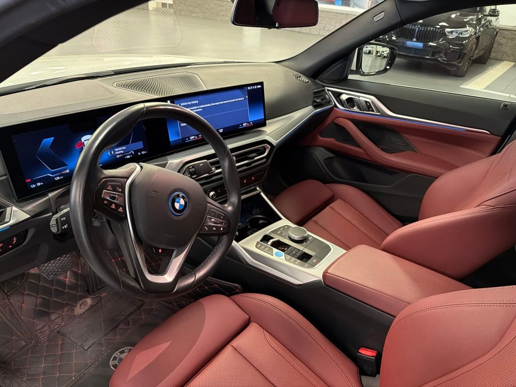 Thumbnail: 2023 BMW i4 - 6