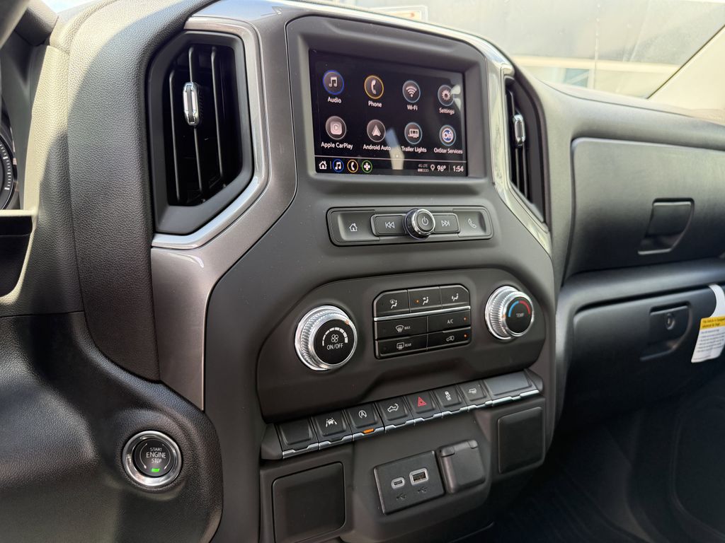 new 2025 GMC Sierra 1500 car, priced at $40,097