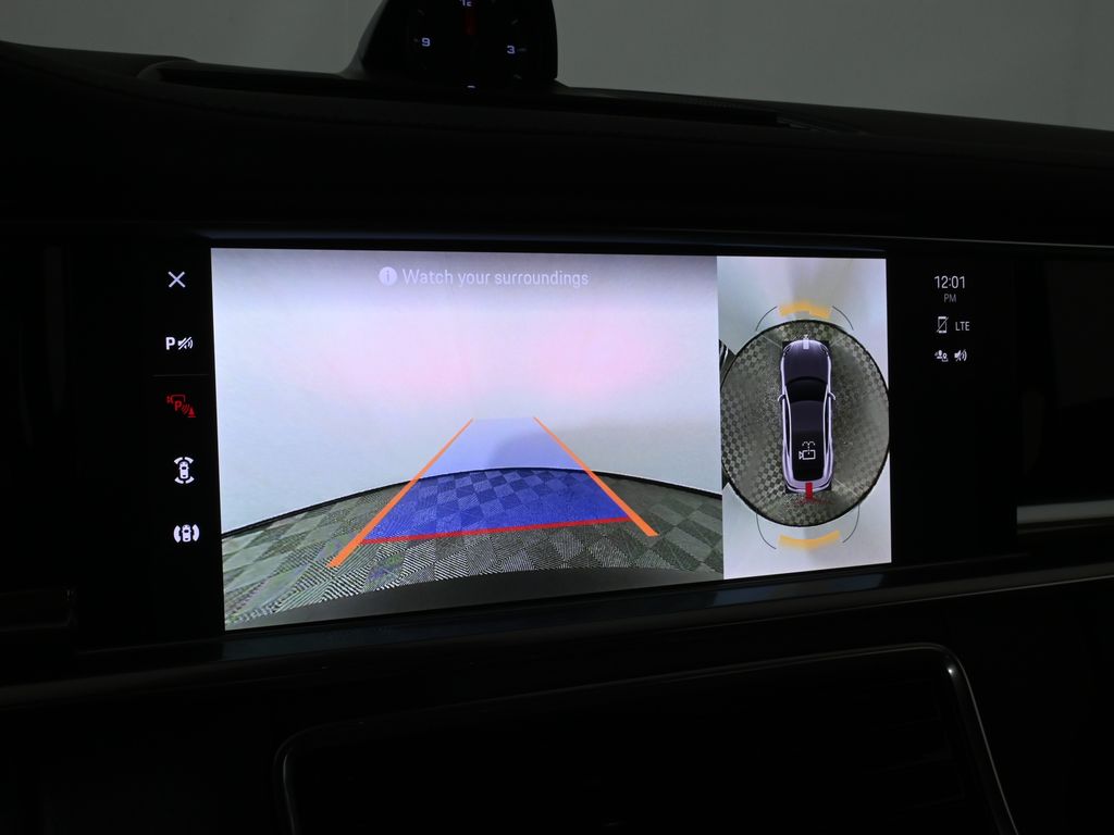2022 Porsche Panamera Platinum 29