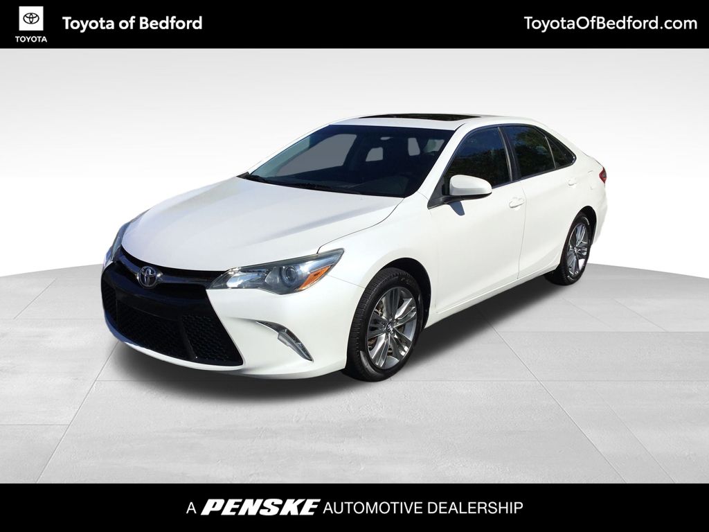 2016 Toyota Camry LE -
                  Bedford, OH