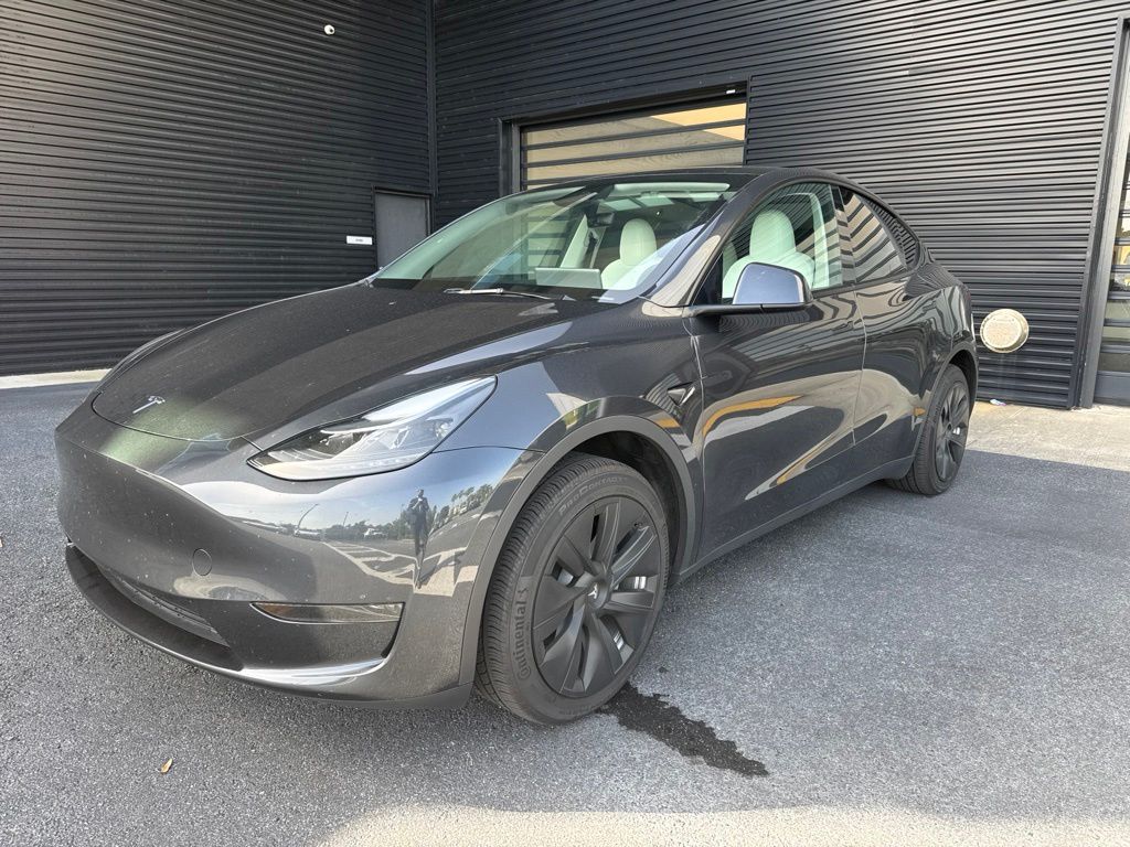Stealth Gray 2024 Tesla Model Y SUV / Crossover Rear-Wheel Drive 1-Speed Automatic