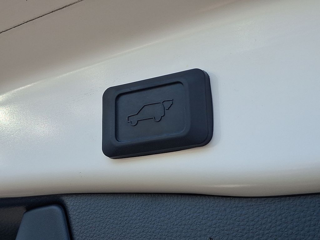Thumbnail: 2024 Toyota RAV4 - 32