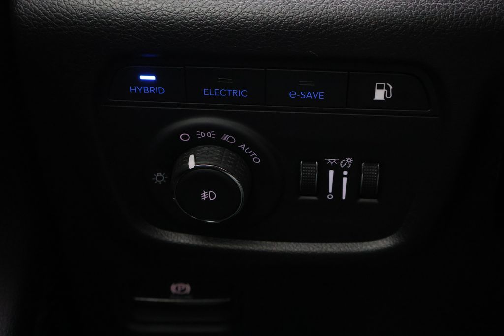 Thumbnail: 2024 Jeep Grand Cherokee - 32