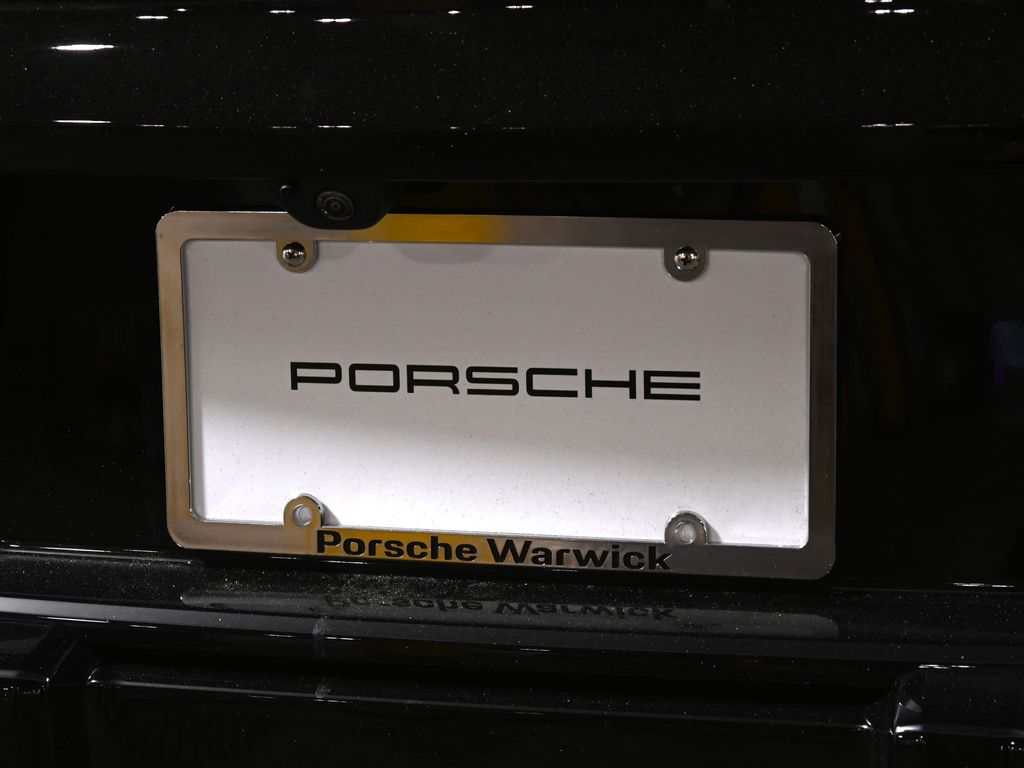 Thumbnail: 2026 Porsche Cayenne - 14