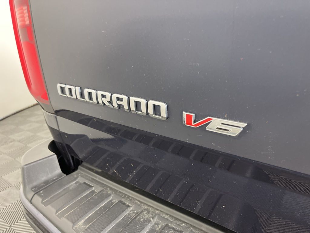 Thumbnail: 2018 Chevrolet Colorado - 3