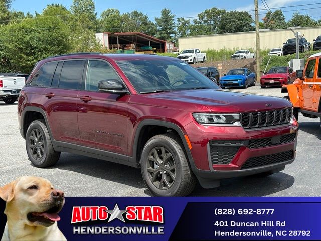 2026 Jeep Grand Cherokee Altitude
