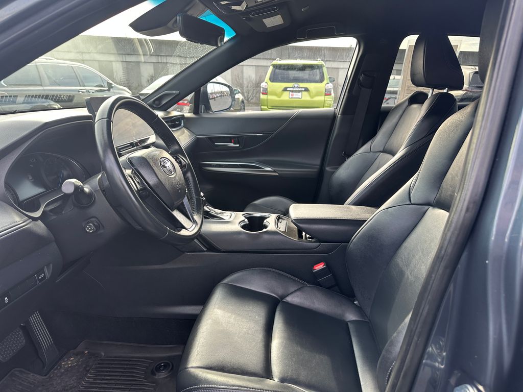 2024 Toyota Venza XLE