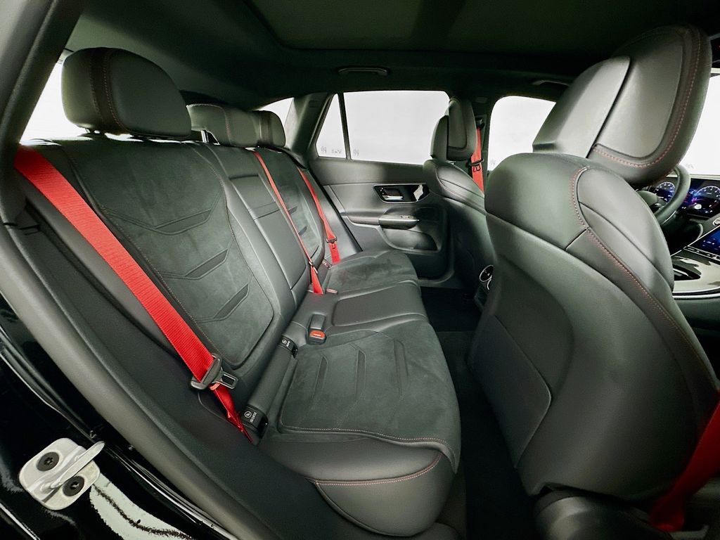 Thumbnail: 2025 Mercedes-Benz GLC - 26