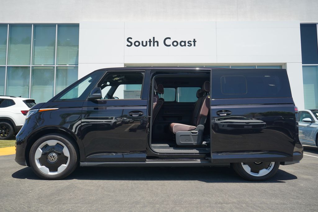 Thumbnail: 2025 Volkswagen ID.Buzz - 9