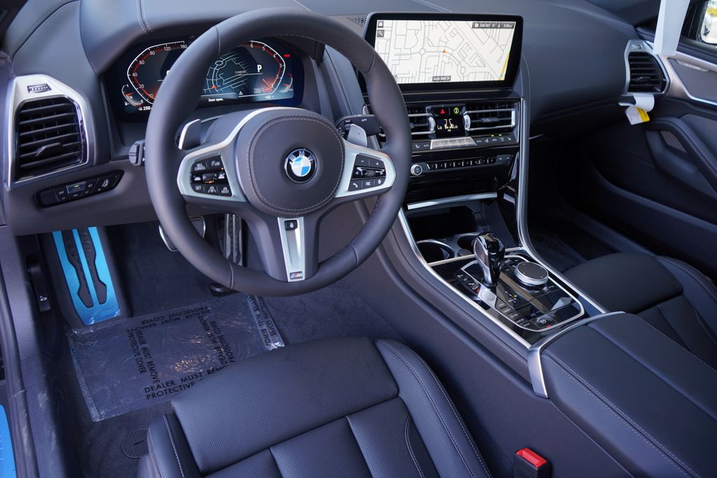 Thumbnail: 2026 BMW 8 Series - 13