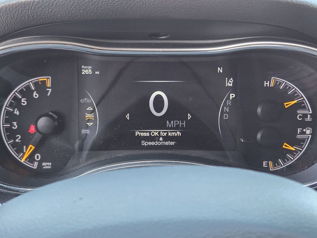 used 2021 Jeep Grand Cherokee car, priced at $18,481