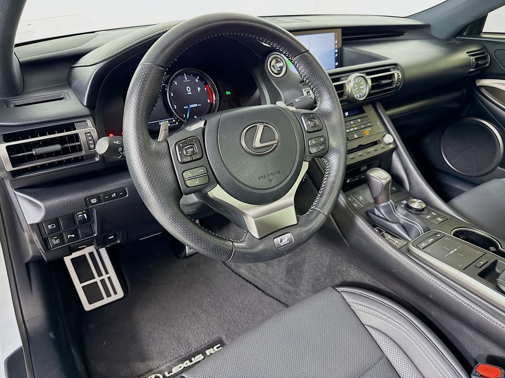 Thumbnail: 2022 Lexus RC - 9