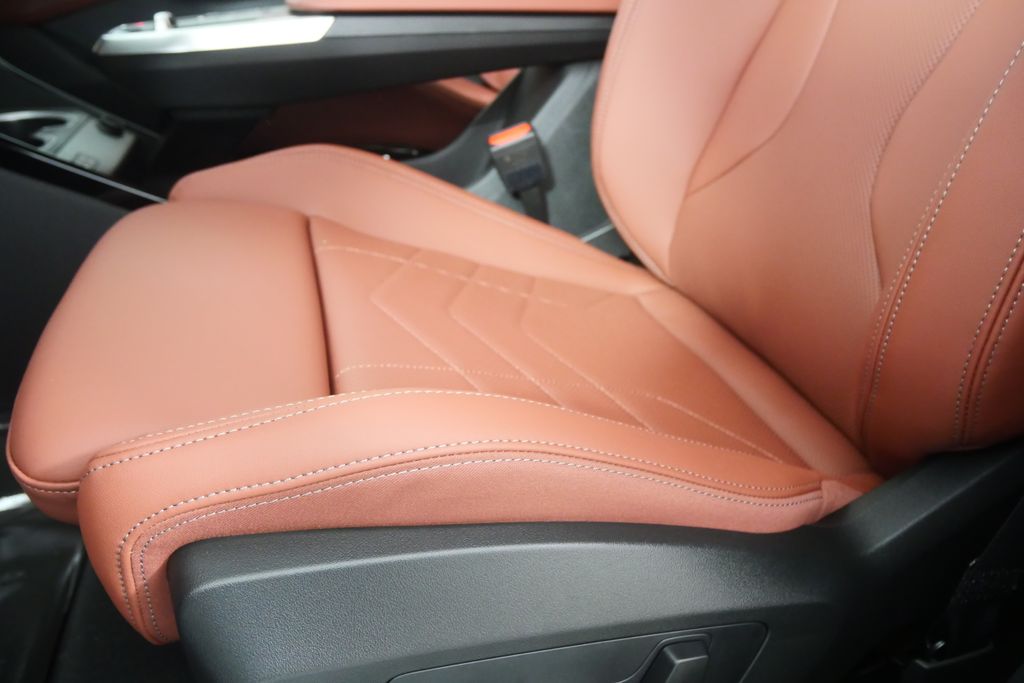 Thumbnail: 2026 BMW X1 - 9