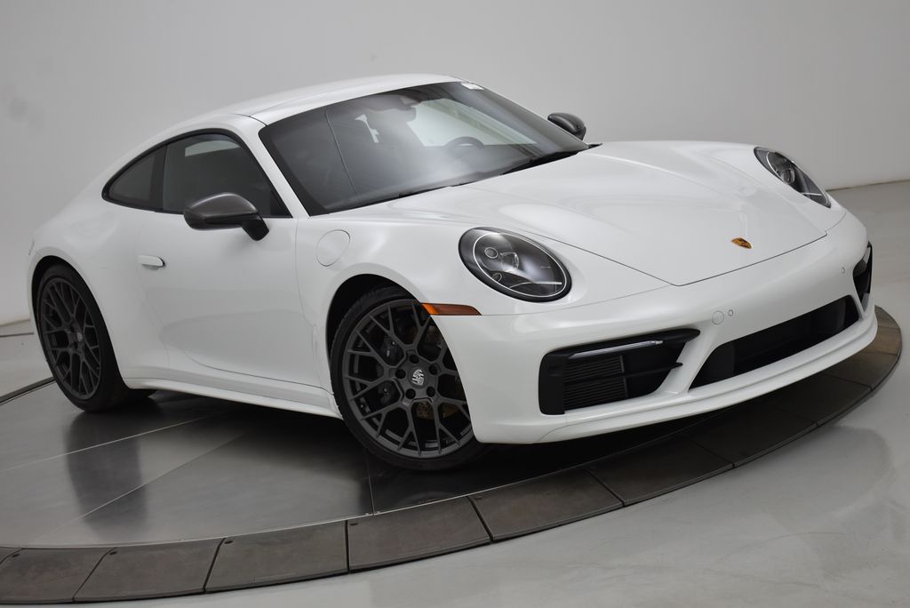 2024 Porsche 911 Carrera T photo