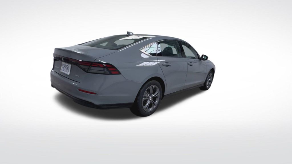 2025 Honda Accord Hybrid EX-L - Photo 8