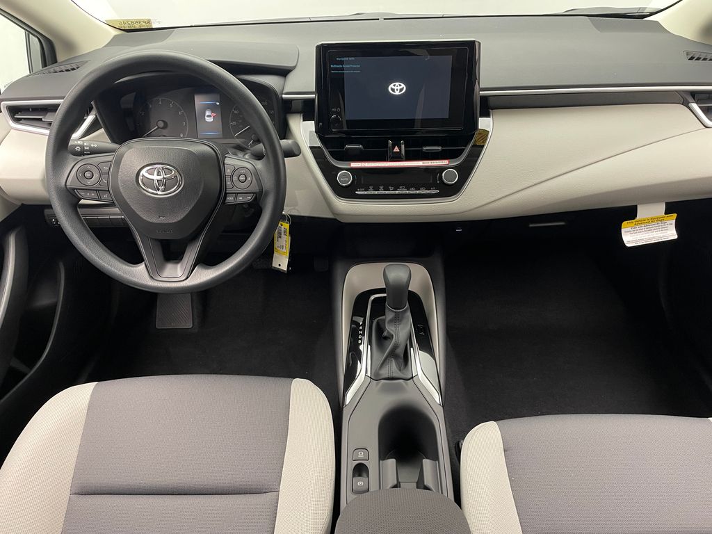 Thumbnail: 2025 Toyota Corolla - 18