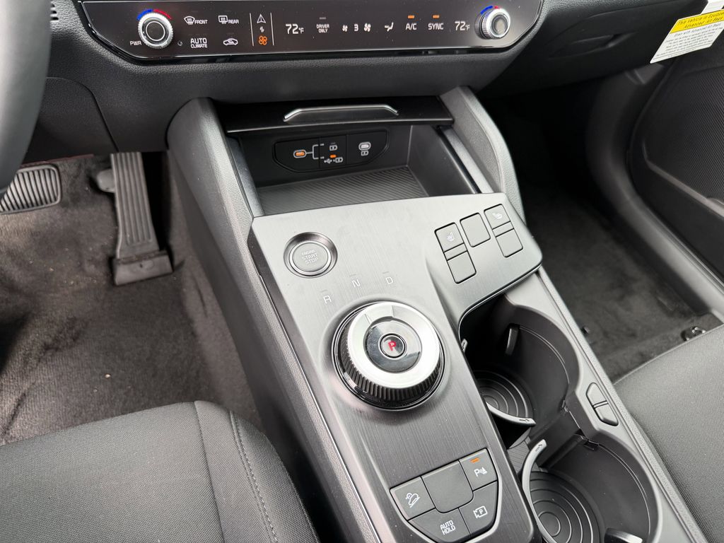 new 2026 Kia Sportage Hybrid car, priced at $30,269