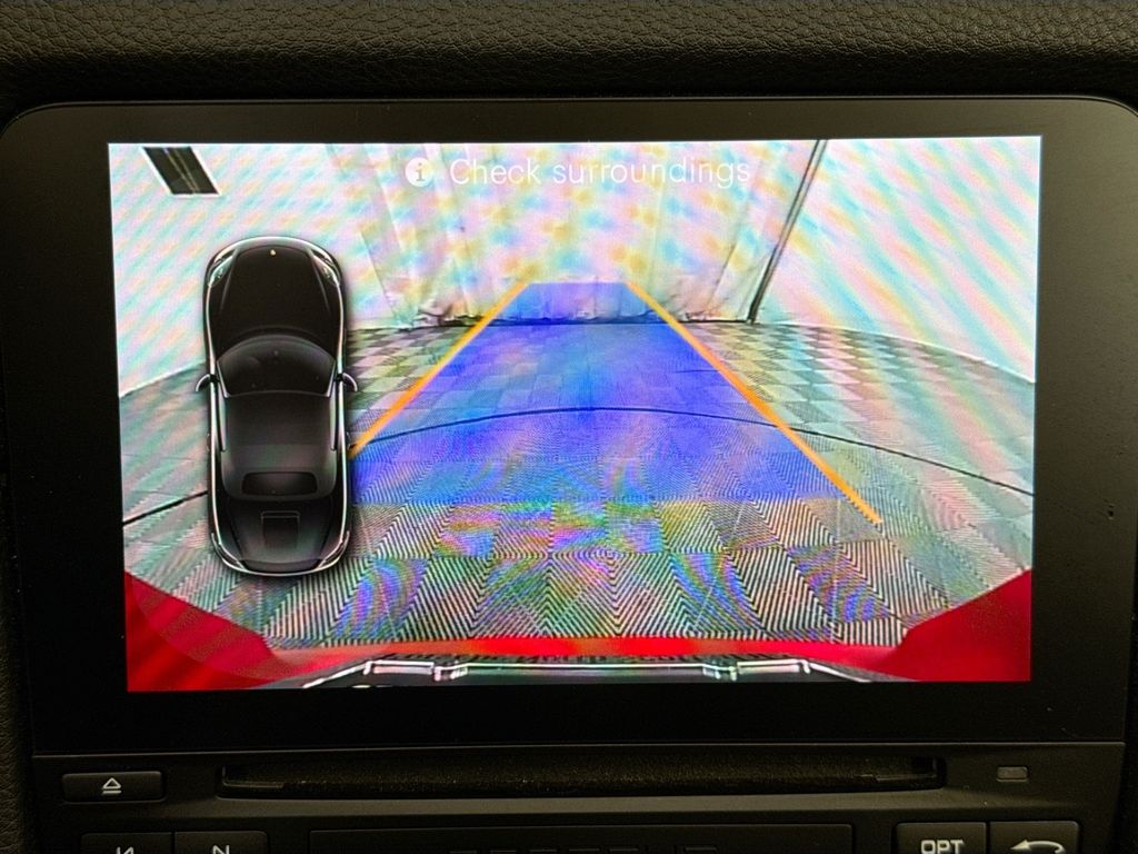 Thumbnail: 2022 Porsche 718 Boxster - 17