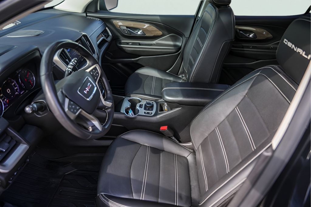 Used Car 2022 Gmc Terrain  Denali For Sale Under $25,000 In Austin, Texas