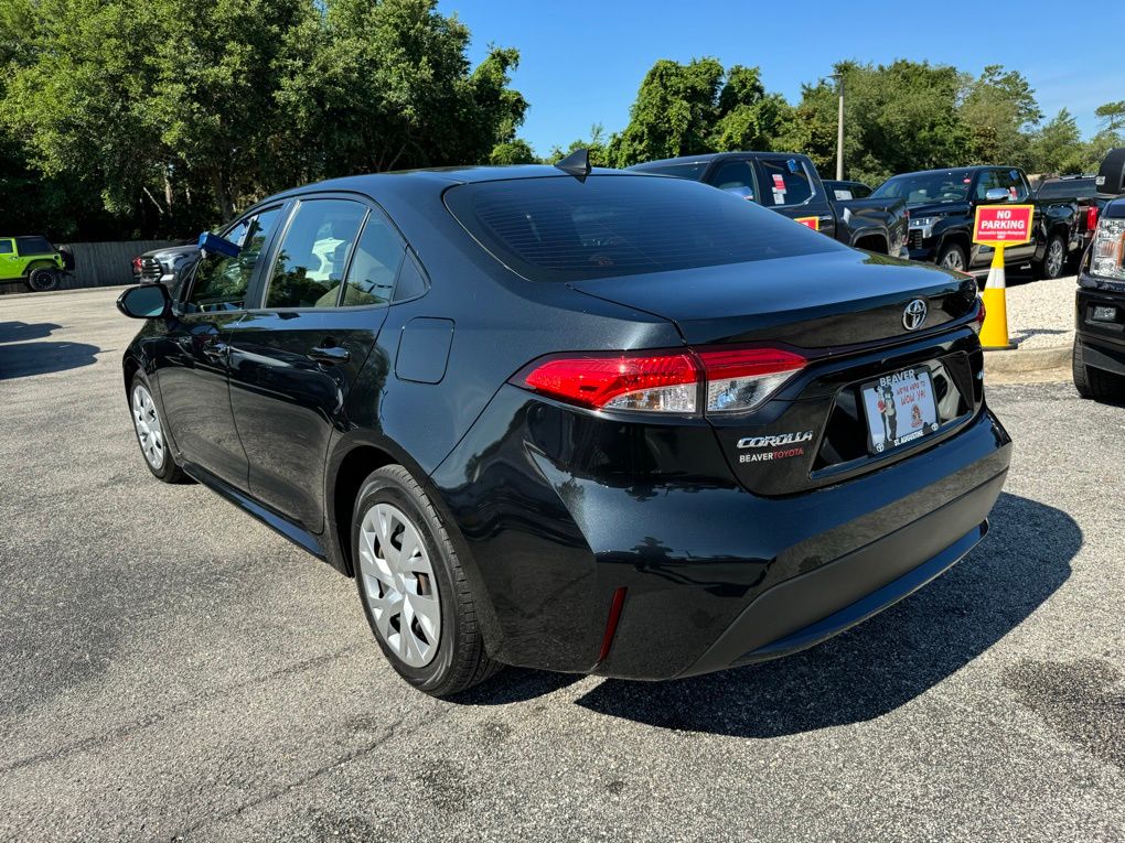 2022 Toyota Corolla LE 5