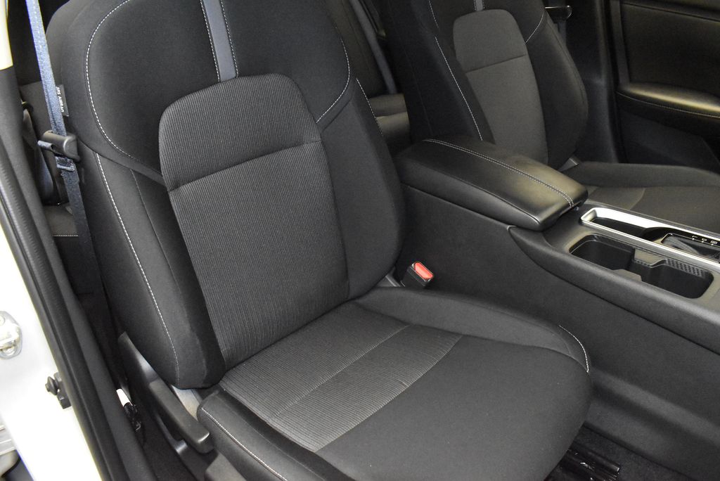 2022 Nissan Sentra SV 23