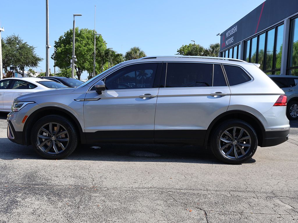 Used 2023 Silver Volkswagen 2.0T SE image 14