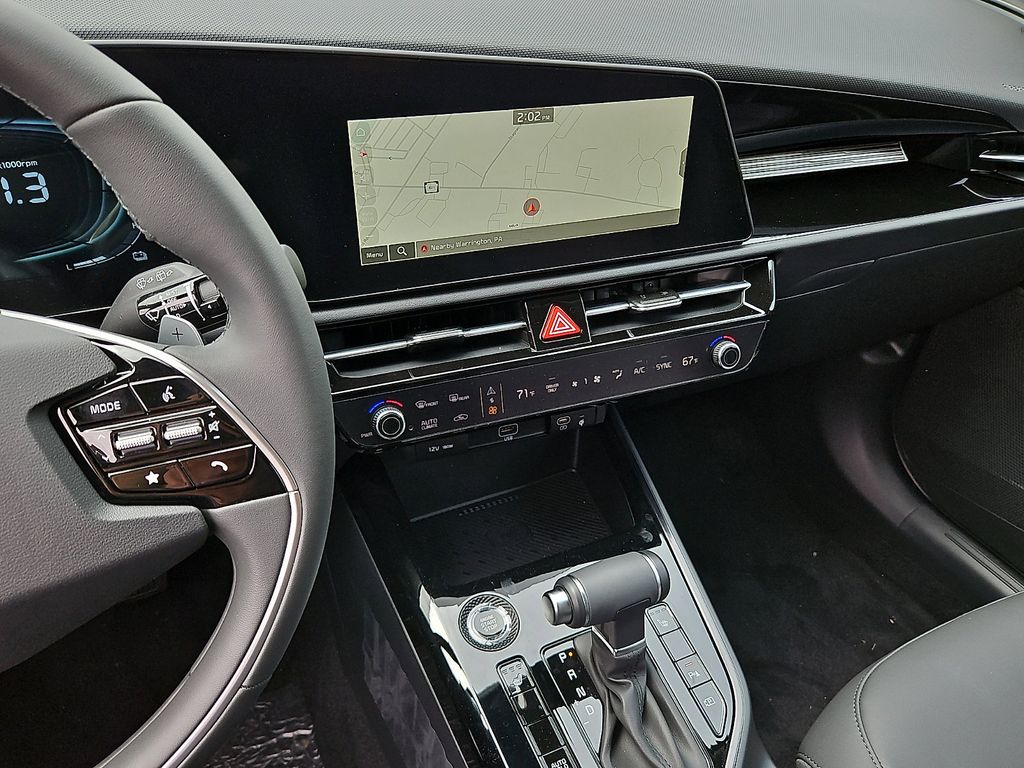2025 Kia Niro EX - Photo 7