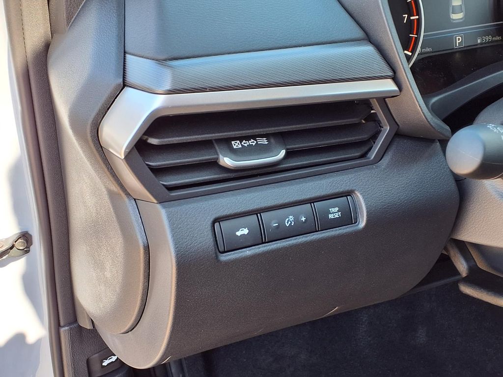New 2026 Gray Nissan 2.5 SR image 10