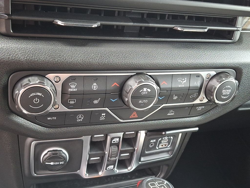 New 2026 Jeep Wrangler SUV