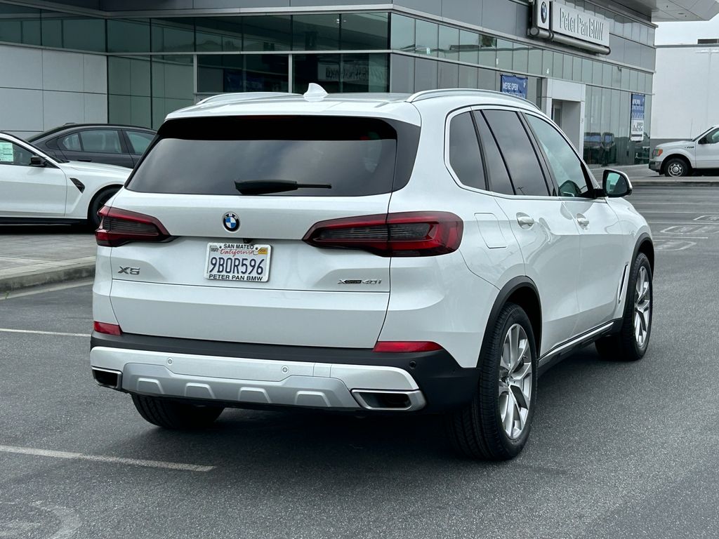 2022 BMW X5 xDrive40i 5