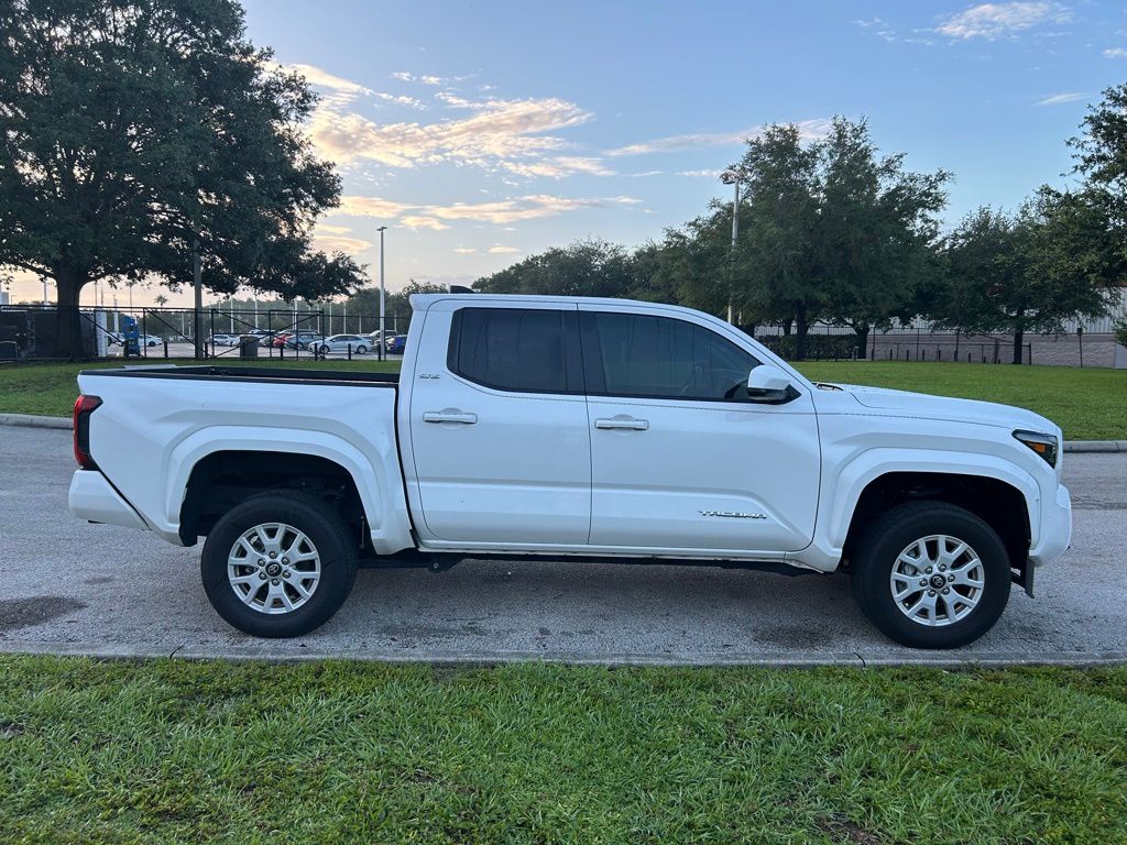 Thumbnail: 2024 Toyota Tacoma - 6
