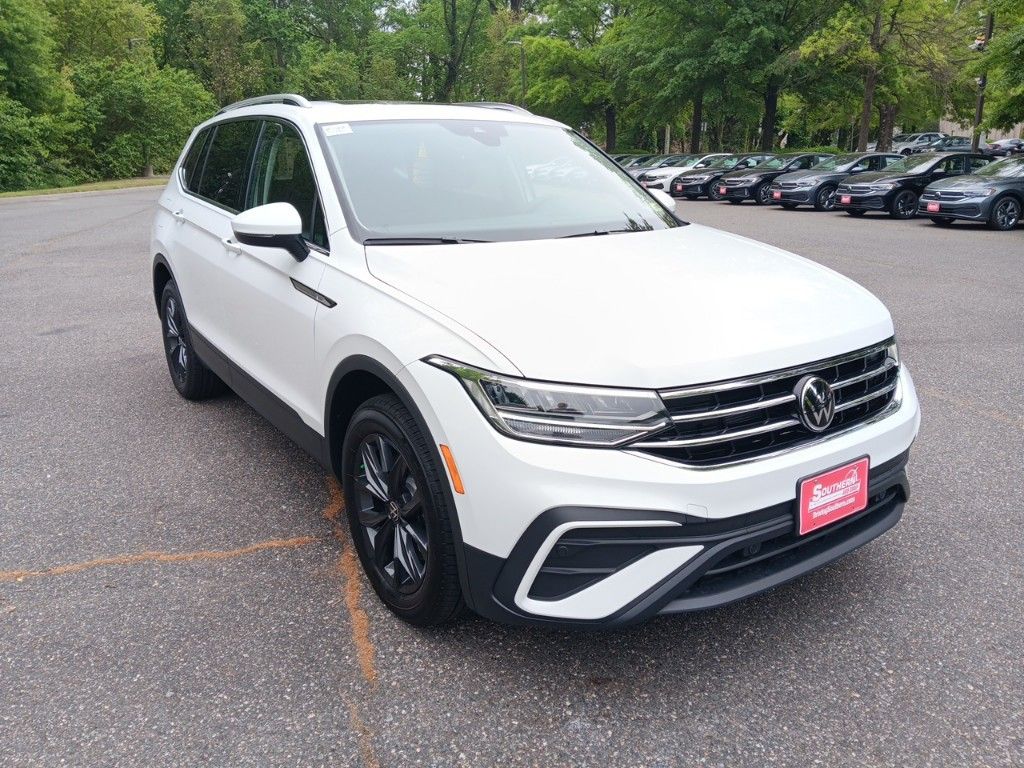 2024 Volkswagen Tiguan 2.0T SE 7