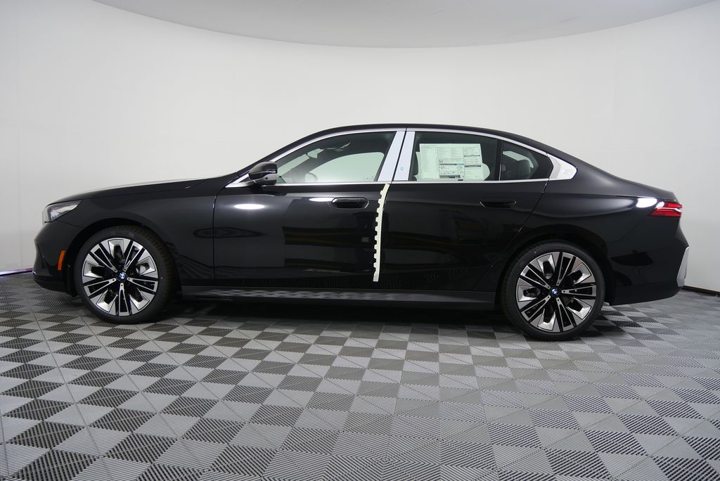 2026 BMW 5 Series 530i 6