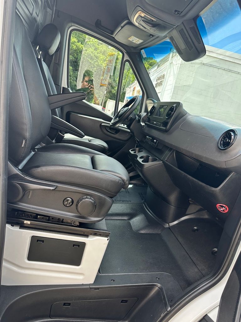 used 2023 Mercedes-Benz Sprinter 2500 car, priced at $31,985