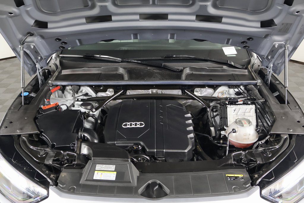 Thumbnail: 2021 Audi Q5 - 15