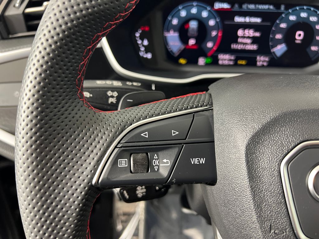 Thumbnail: 2025 Audi Q3 - 18