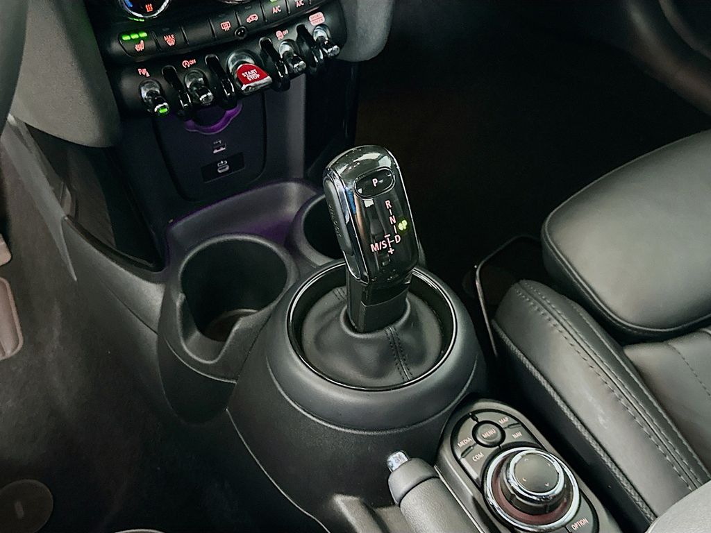 Thumbnail: 2023 MINI Cooper - 17