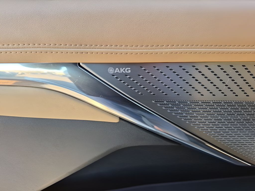 Used Car 2025 Cadillac Escalade Iq  Luxury 2 For Sale Under $120,000 In Austin, Texas