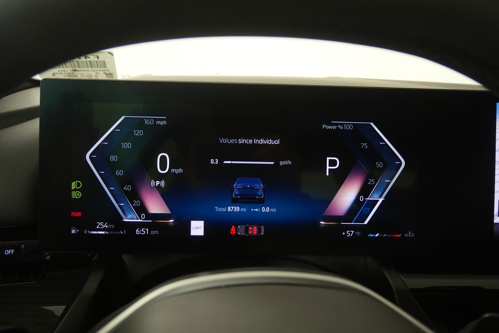 Thumbnail: 2025 BMW 5 Series - 19