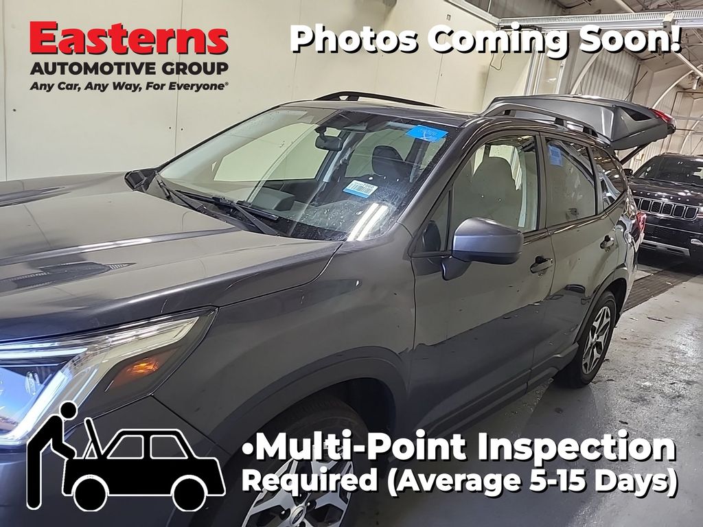 2023 Subaru Forester Premium's photo