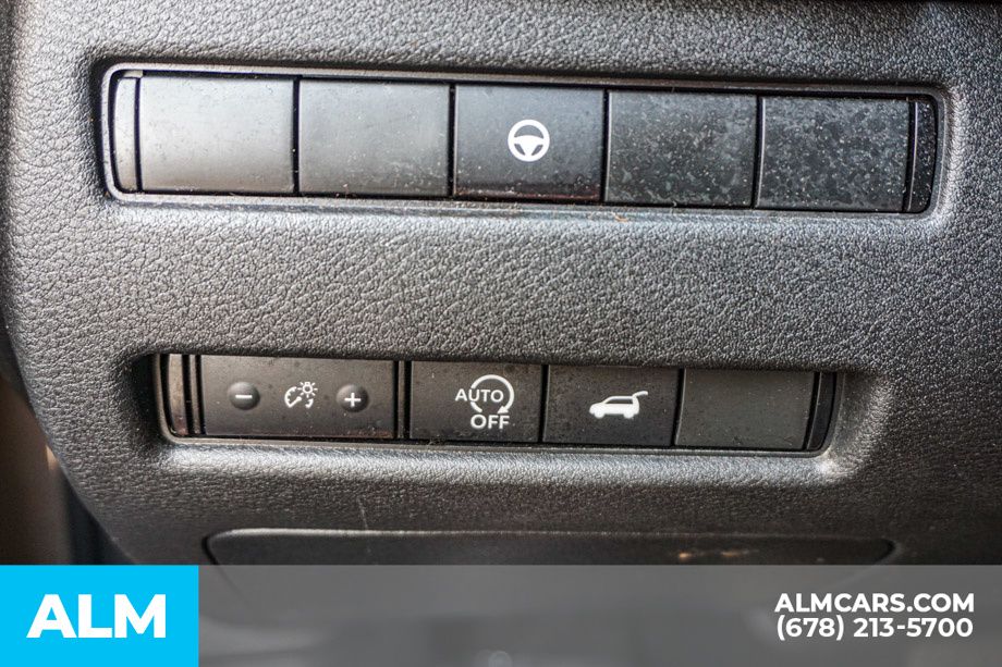 Used 2024 Gold Nissan SL image 48