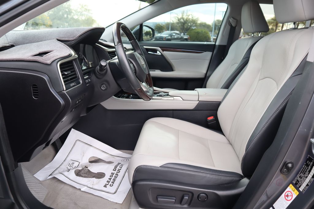 Thumbnail: 2017 Lexus RX - 18