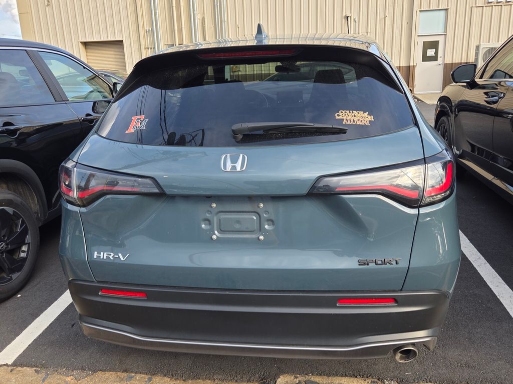 Used 2025  Honda Sport image 4