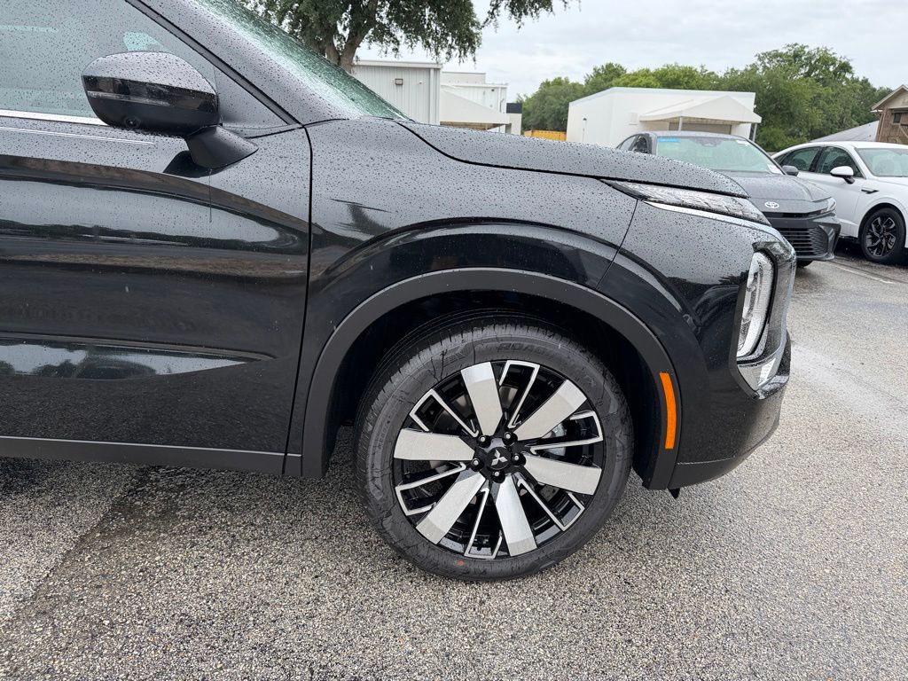New 2026 Mitsubishi Outlander SUV