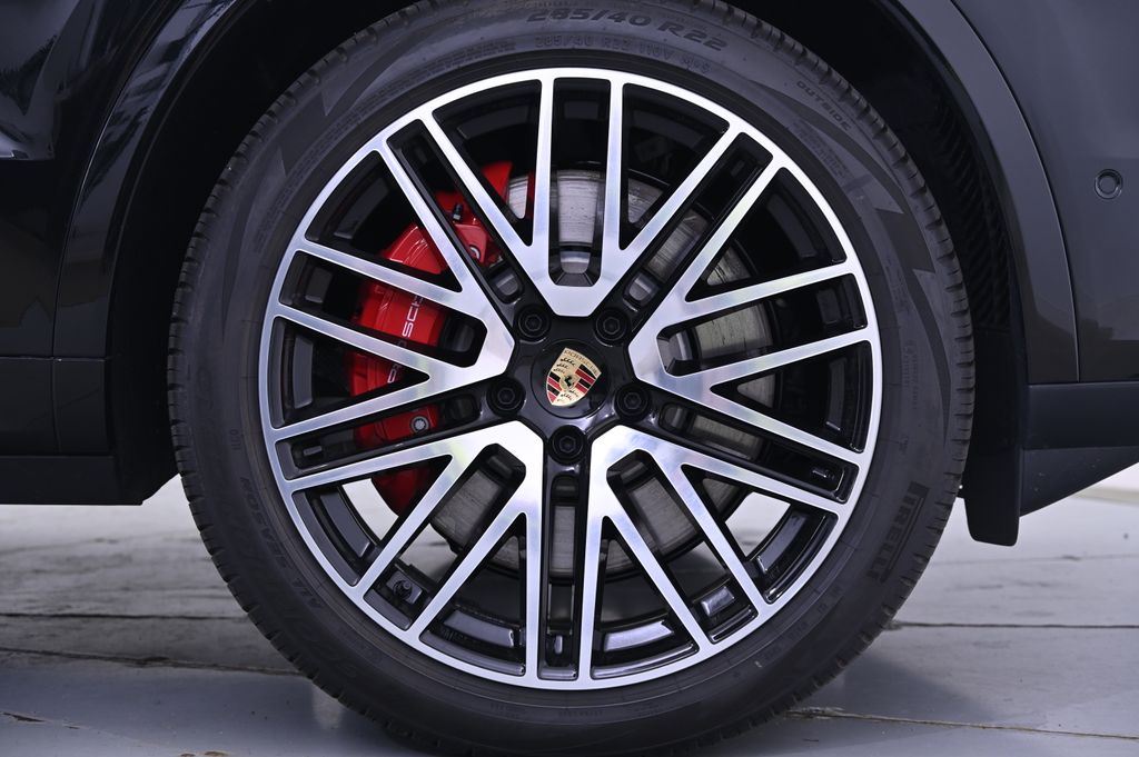 Thumbnail: 2024 Porsche  - 14