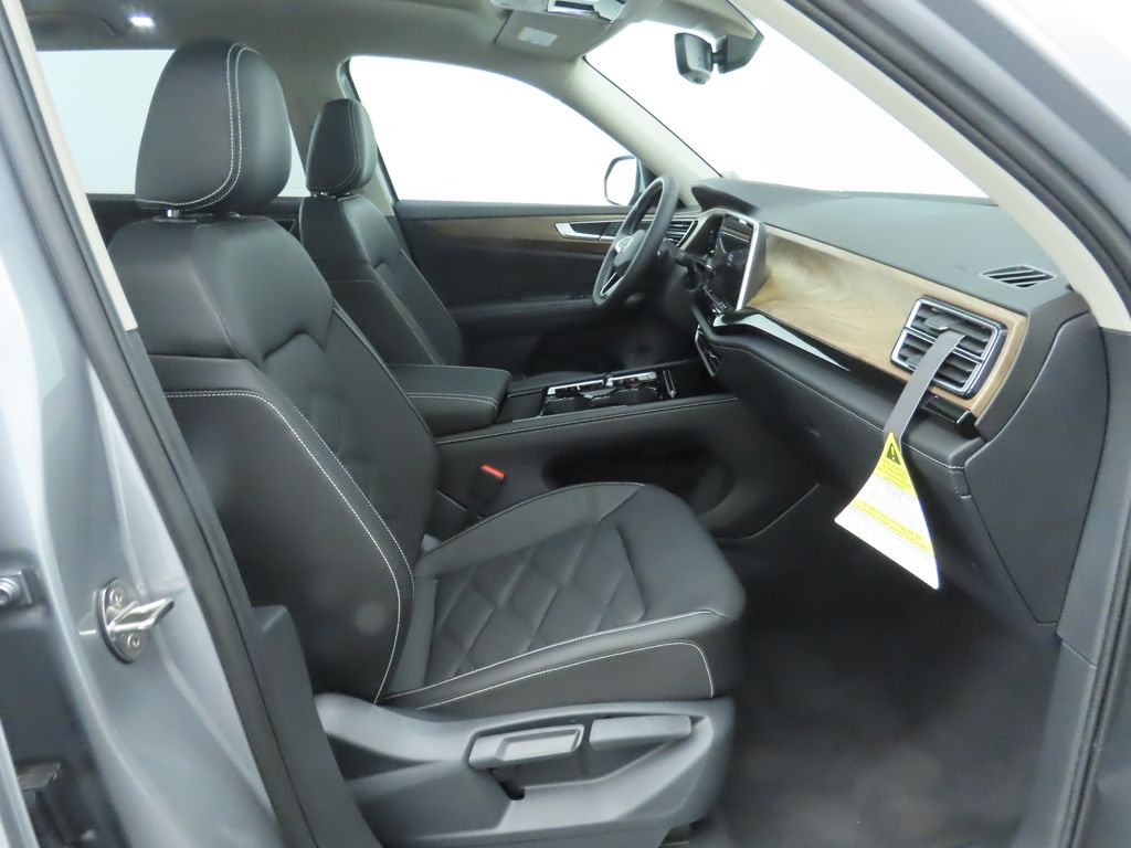 Thumbnail: 2026 Volkswagen Atlas - 20