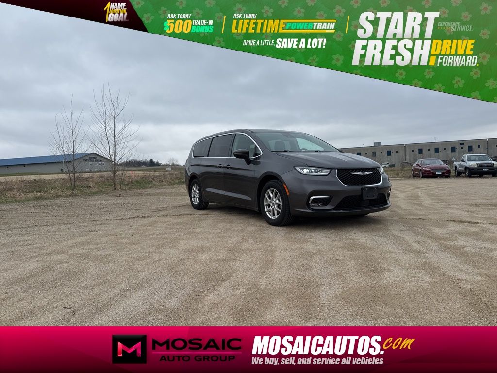 2023 Chrysler Pacifica